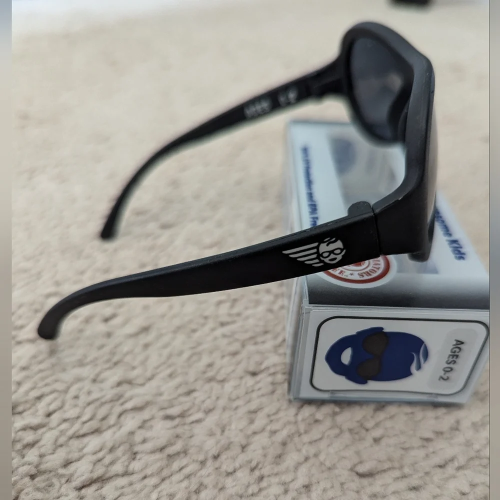 NIB Babiators Jet Black, 0-2 Years